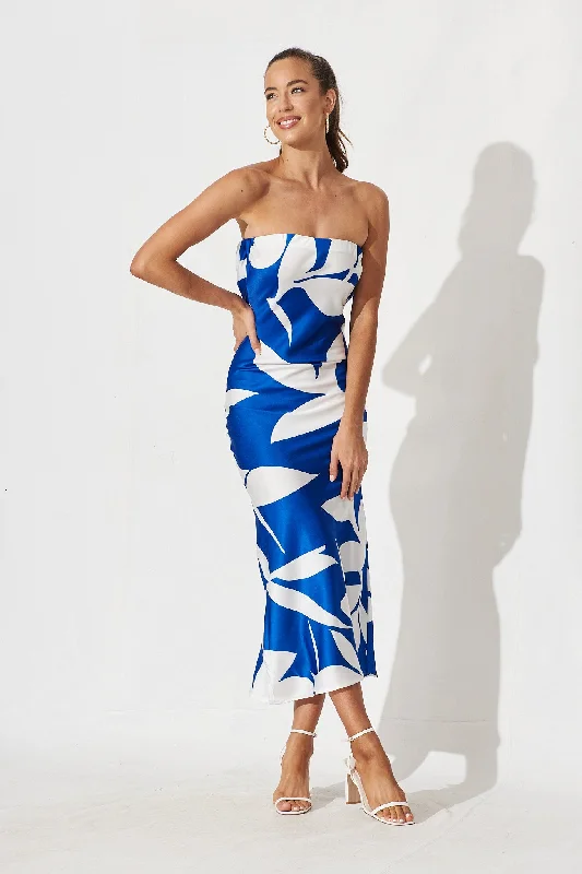 Crazy Deals Lucia Midi Dress In Blue With White Leaf Print