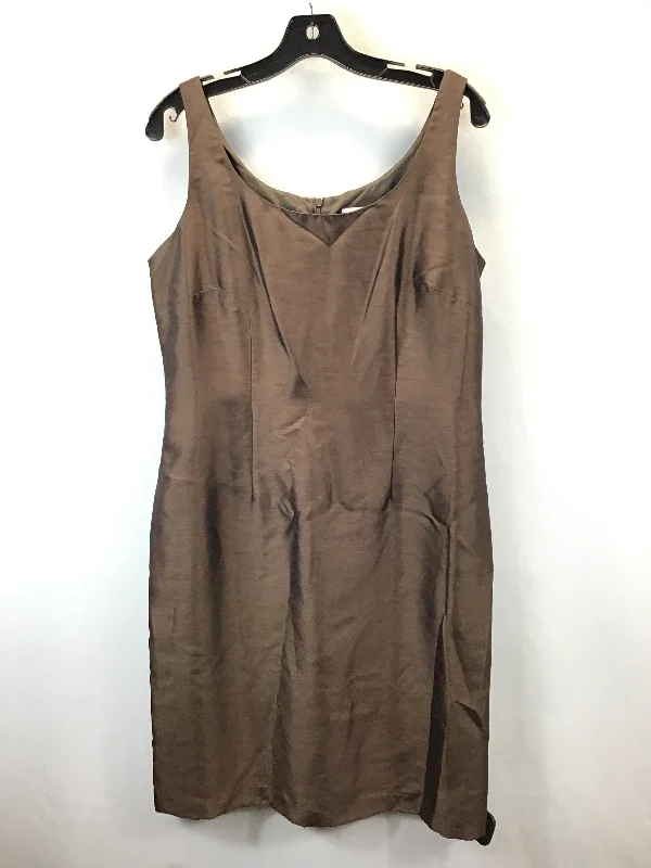 Great Deals Dress Casual Short By Jessica Howard In Brown, Size: 12