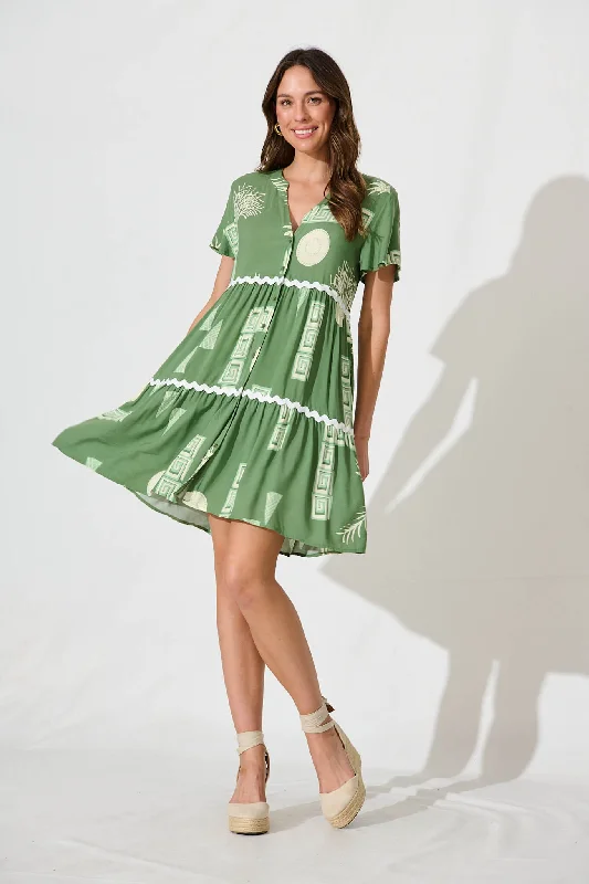 Price Drop Alert Island Dreams Smock Dress In Green With White Ric Rac Trim