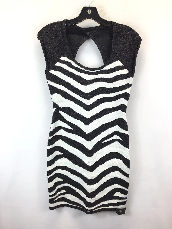 Last Chance Dress Casual Short By Forever 21 In Zebra Print, Size: L