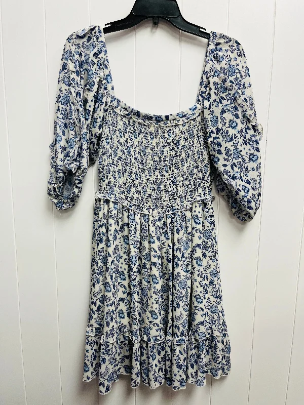 Savings Galore Dress Casual Short By  super natural  In Blue & White, Size: S