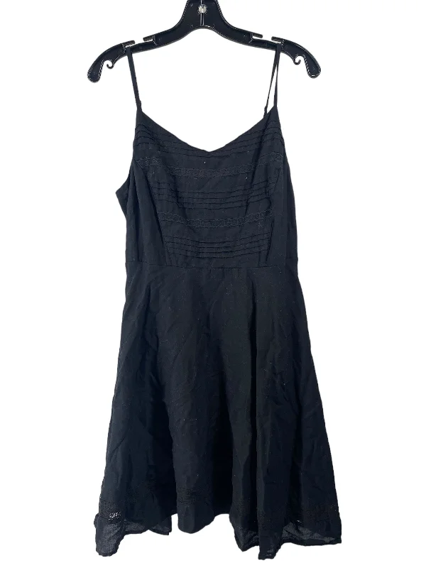 Customer Appreciation Sale Dress Casual Short By Old Navy In Black, Size: L
