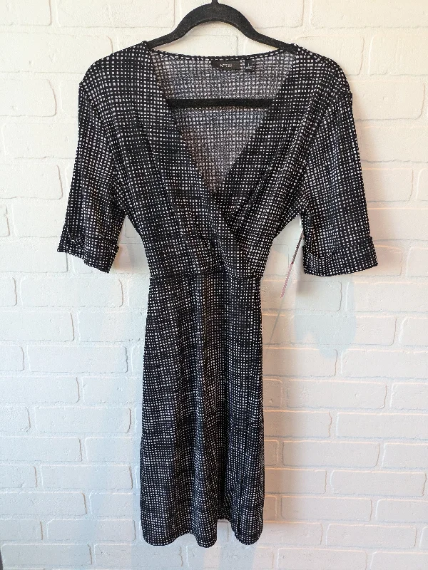 Don't Wait Dress Casual Short By Apt 9 In Black, Size: S