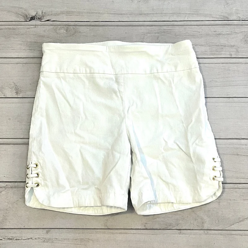 Don't Wait Shorts By Attyre  Size: 4p