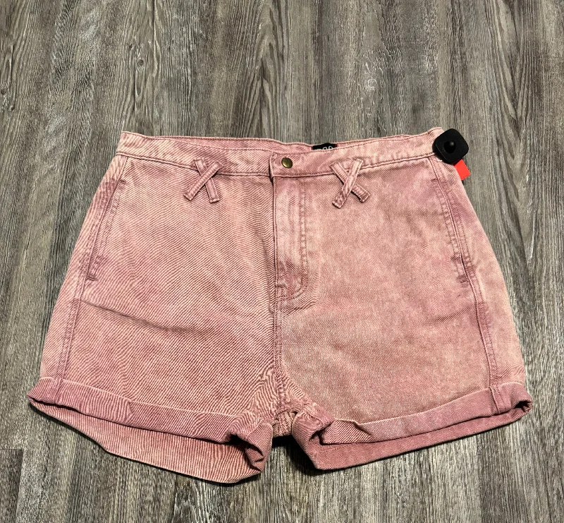 Special Price Shorts By Bdg  Size: 8