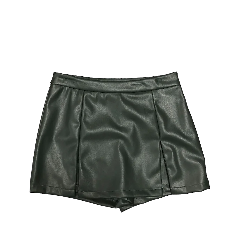 Daily Deals Shorts By Kirious Size: L