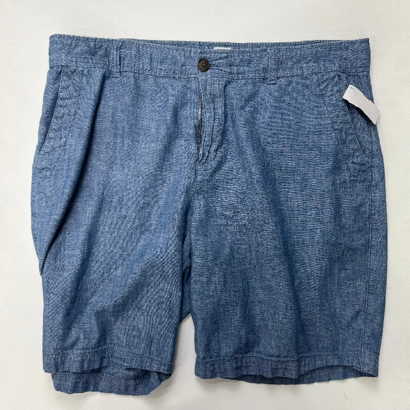 Massive Deals Shorts By Gap  Size: 14