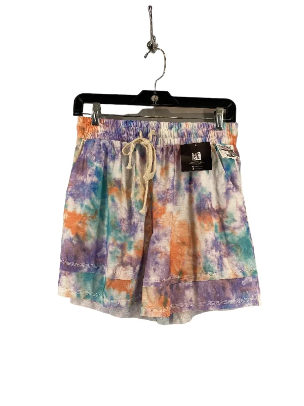 Deep Discounts Shorts By Gigio  Size: M