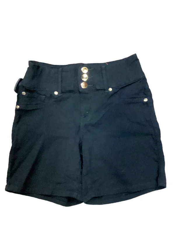 Super Sale Shorts By Indigo  Size: 8