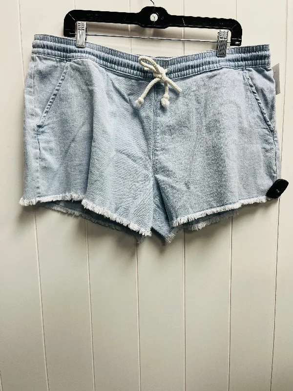 Seasonal Clearance Shorts By Natural Reflections  Size: Xl