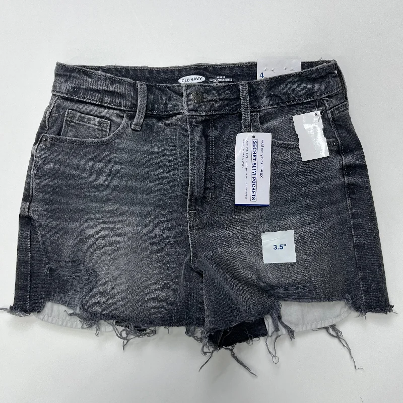 Great Bargains Shorts By Old Navy NWT Size: 4