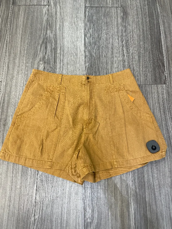 Early Access Shorts By Universal Thread  Size: 14