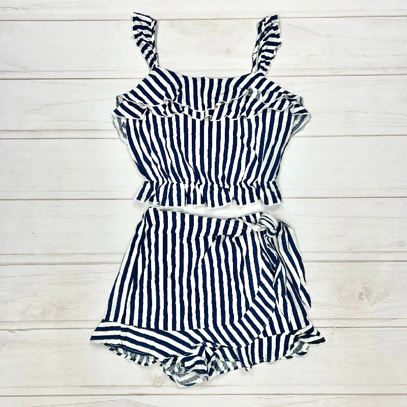 Super Bargain Shorts Set By Show Me Your Mumu  Size: S