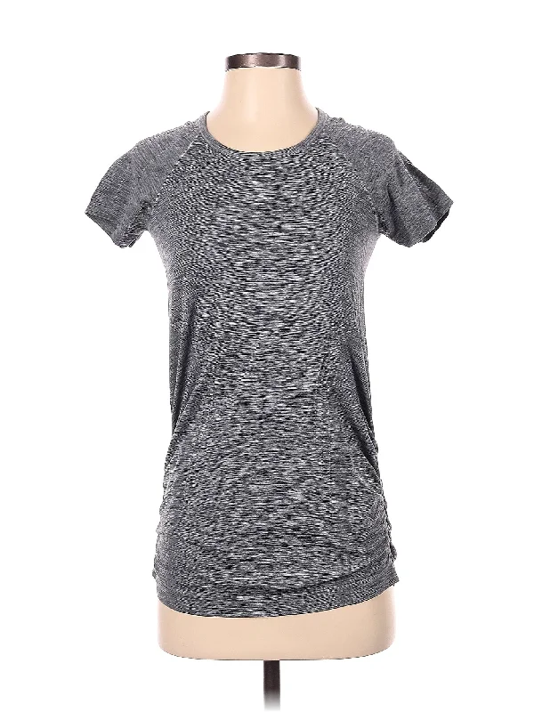 Year-End Sale Active T Shirt