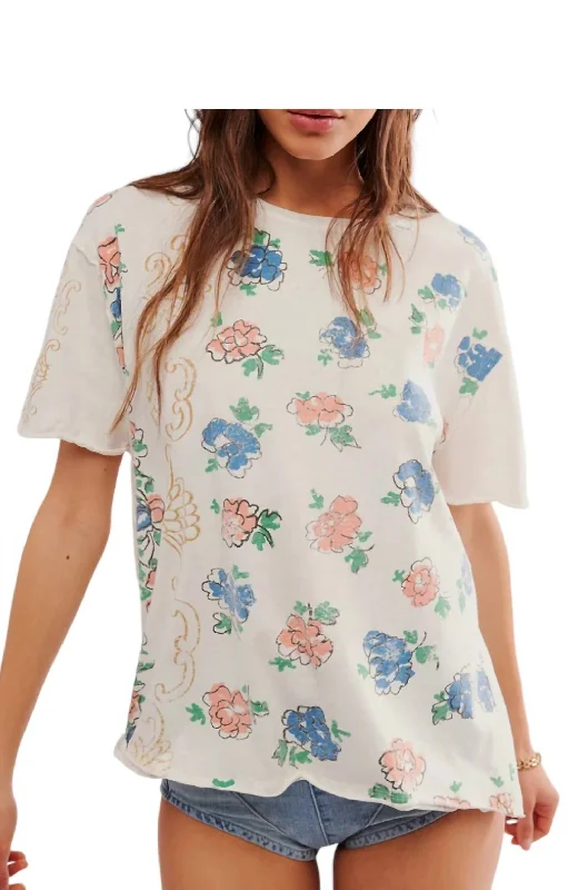 Deal Frenzy Boheme Tee In Ivory Combo
