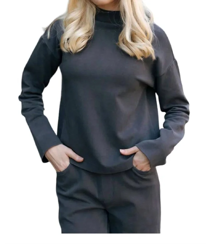 Epic Deals Genevieve Mock Neck Top In Black