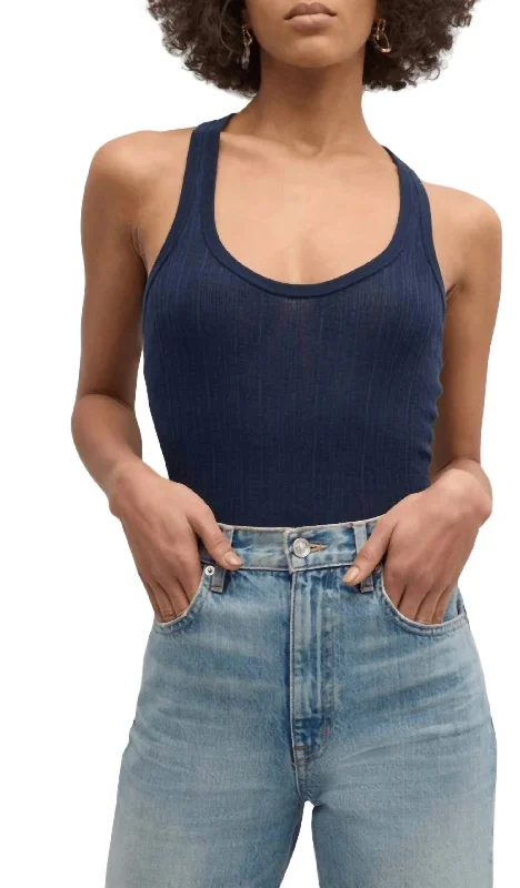 Daily Deals Iris Top In Navy