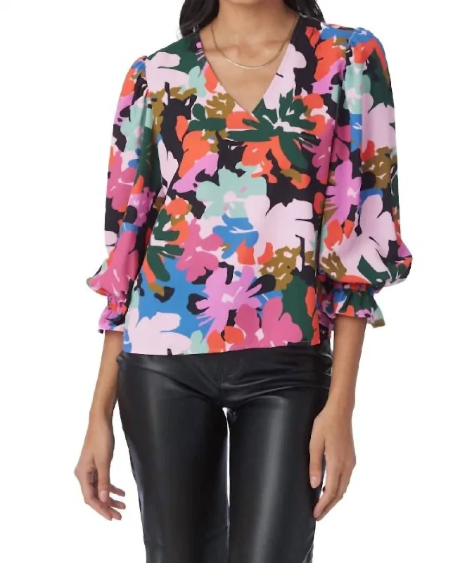 Instant Savings Jamie Top In Art In Bloom