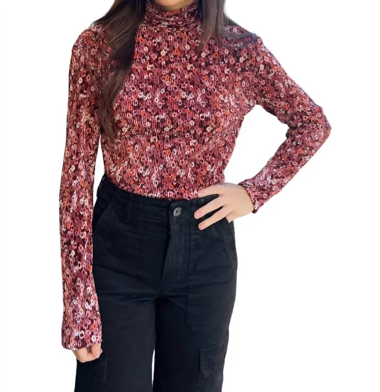Value Deals Lee Top In Ruby Print