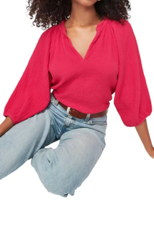 Markdowns Mimi Romance Blouse In Hibiscus