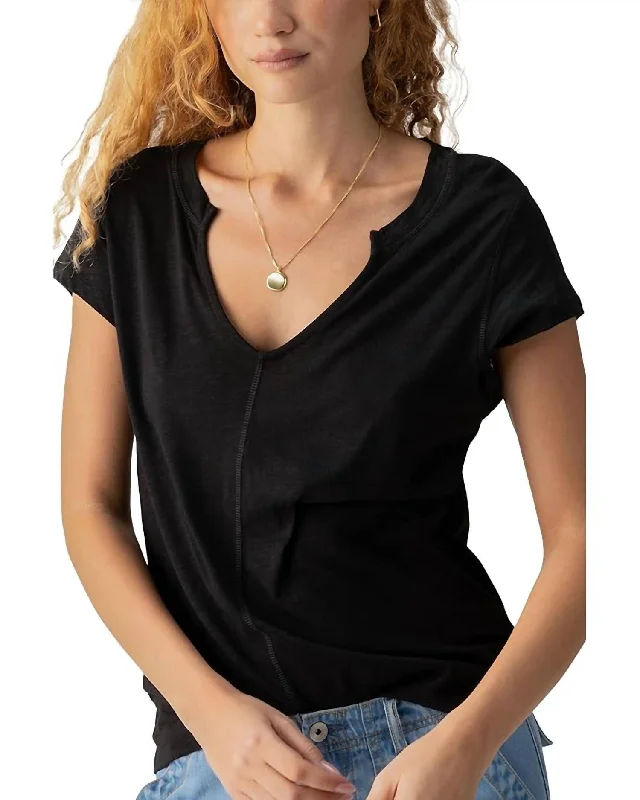 Savings Galore New Girl Tee In Black