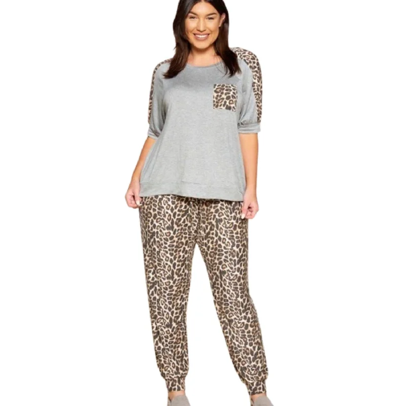Big Discounts Plus Size Cute Animal Print Pocket French Terry Casual Top