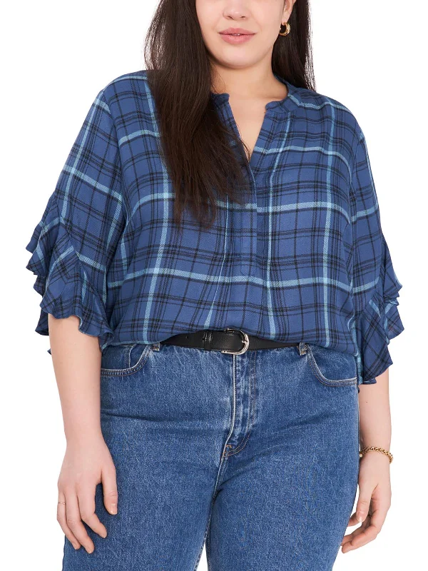 Price Slash Plus Womens Plaid Pullover Top
