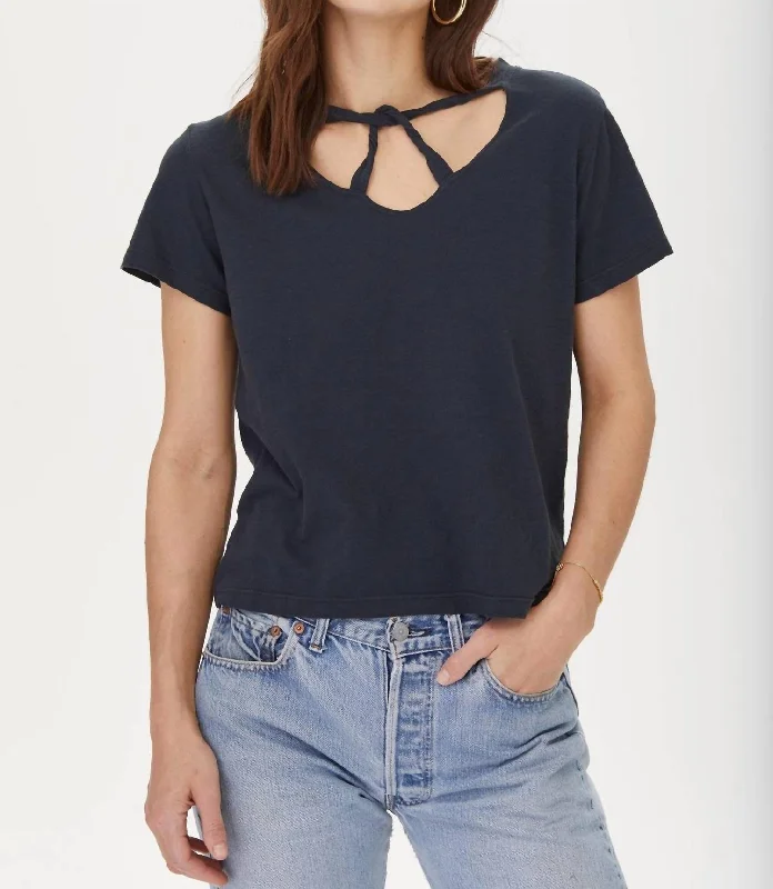 Bonus Savings Sadie Tee In Vintage Black