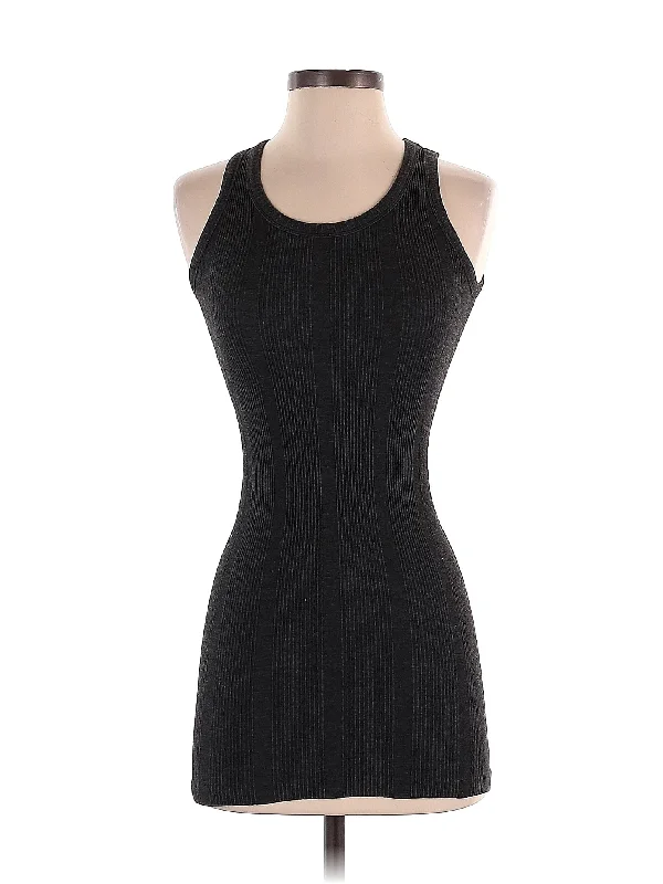 Early Access Sleeveless T Shirt