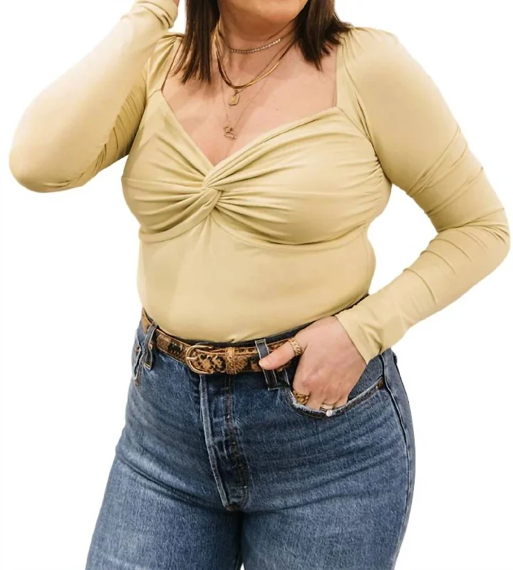 Deal of the Day Twist Front Top In Celery